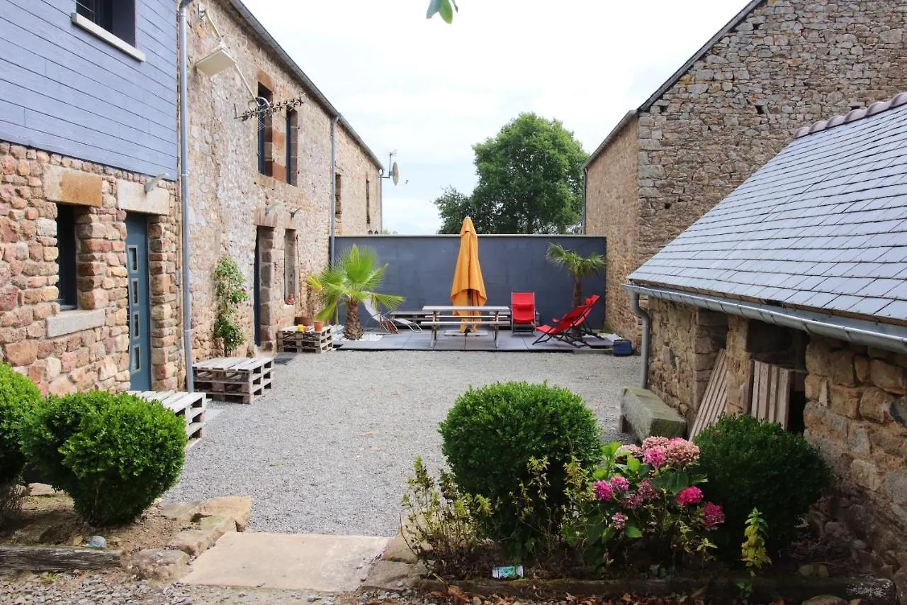 Maison Charmante Pres De Sains Avec Spa Et Jardin Clos