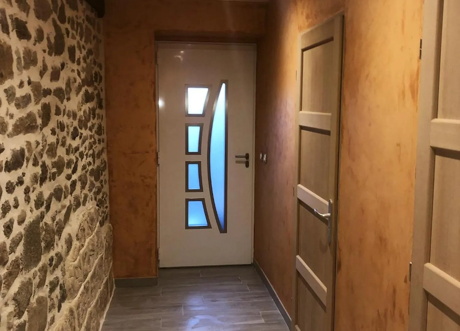 Maison Charmante Pres De Sains Avec Spa Et Jardin Clos